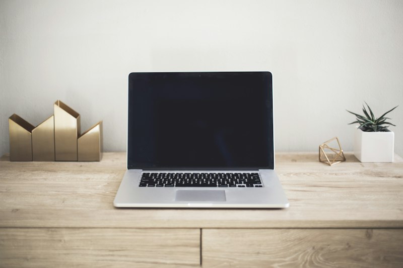 Laptop Pro 14 — 1