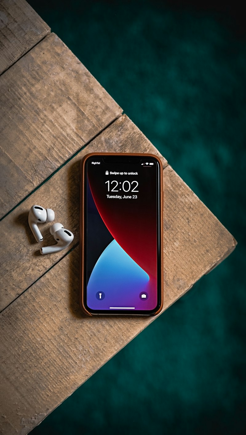 Smartphone X12 Pro — 2