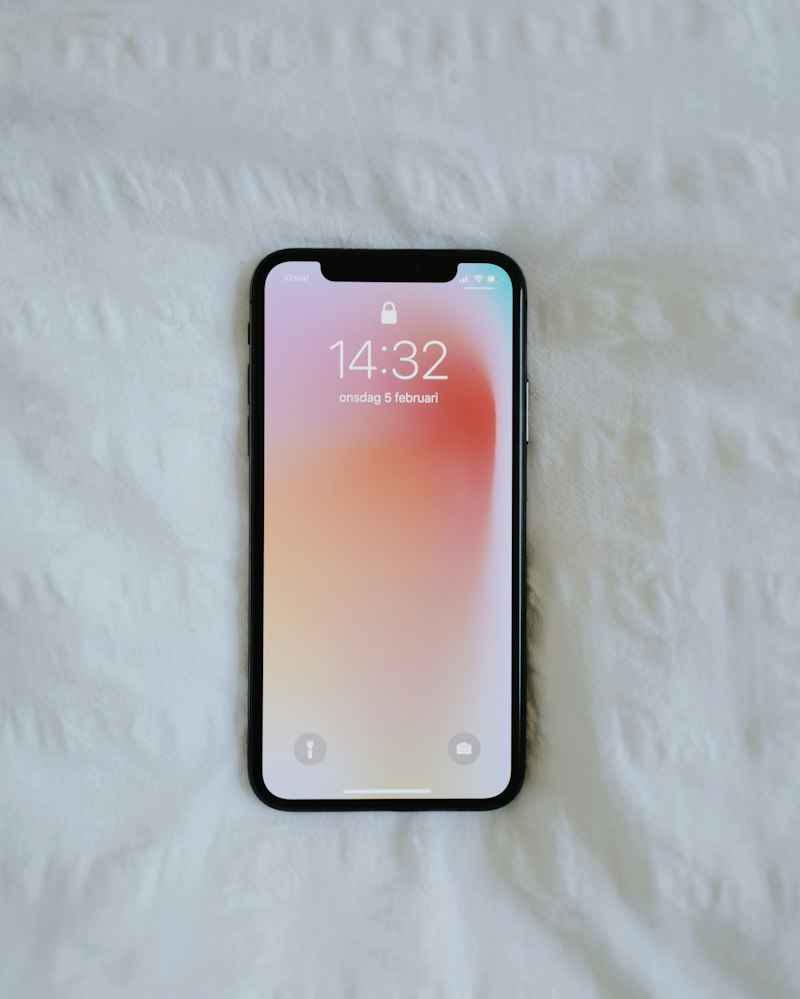 Smartphone X12 Pro — 3